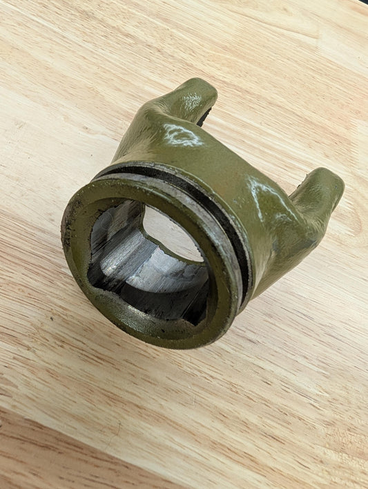 MTI Cat 4 Tri-lobe end yoke